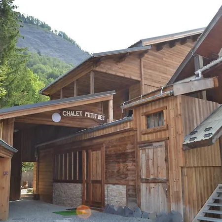 Chalet Spacieux, Parking - 14 Pers. *